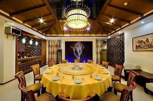 Huayuan Hot Spring Seaview Resort Sanya